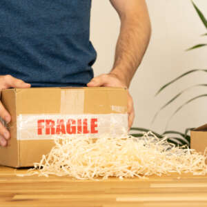 Shipping Fragile Items Abroad? Here’s How to Do it the Fast, Easy and Safe Way